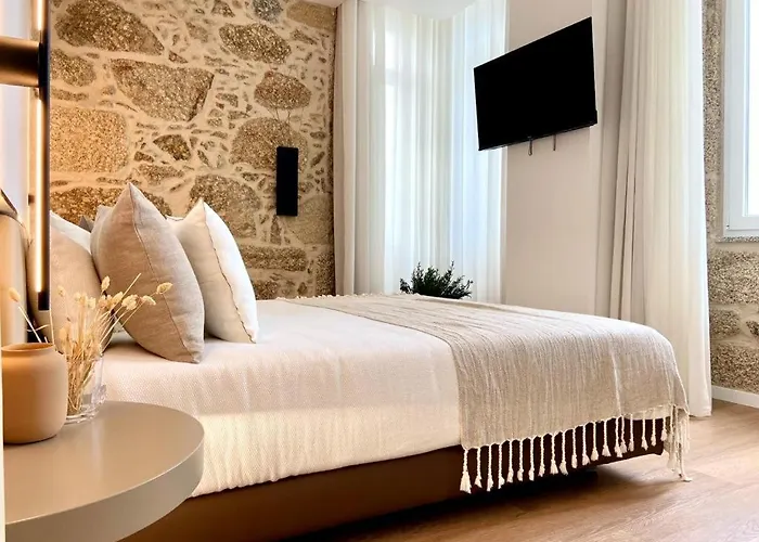 Отель Executive 4*